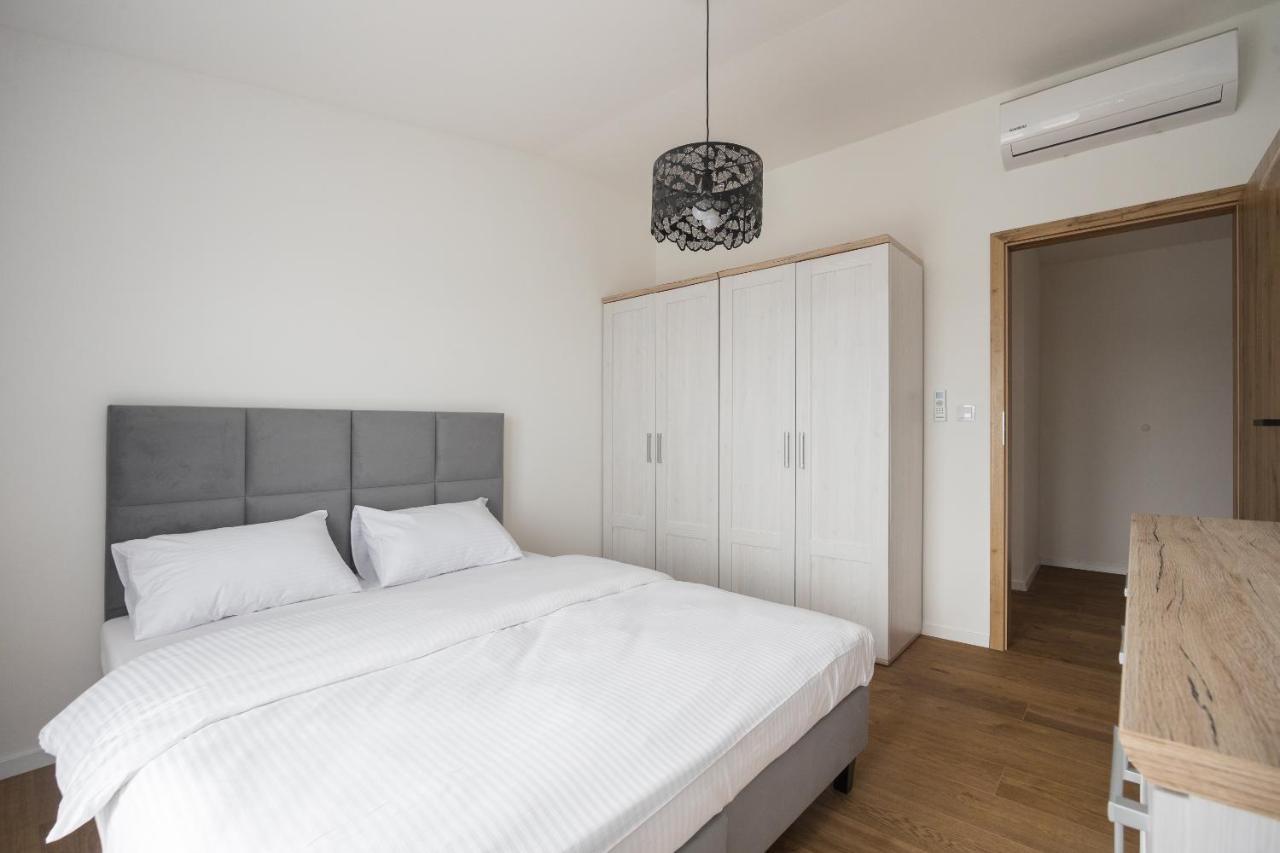 Hohome Comfy Apartments Warsawa Bagian luar foto