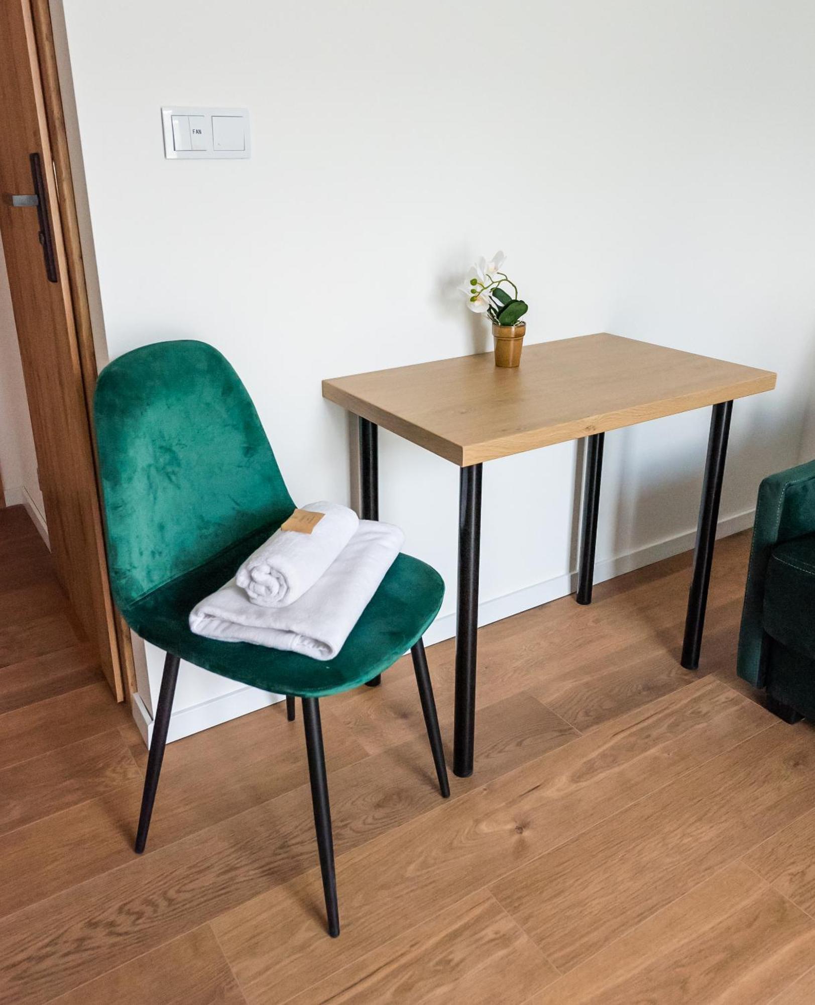 Hohome Comfy Apartments Warsawa Bagian luar foto